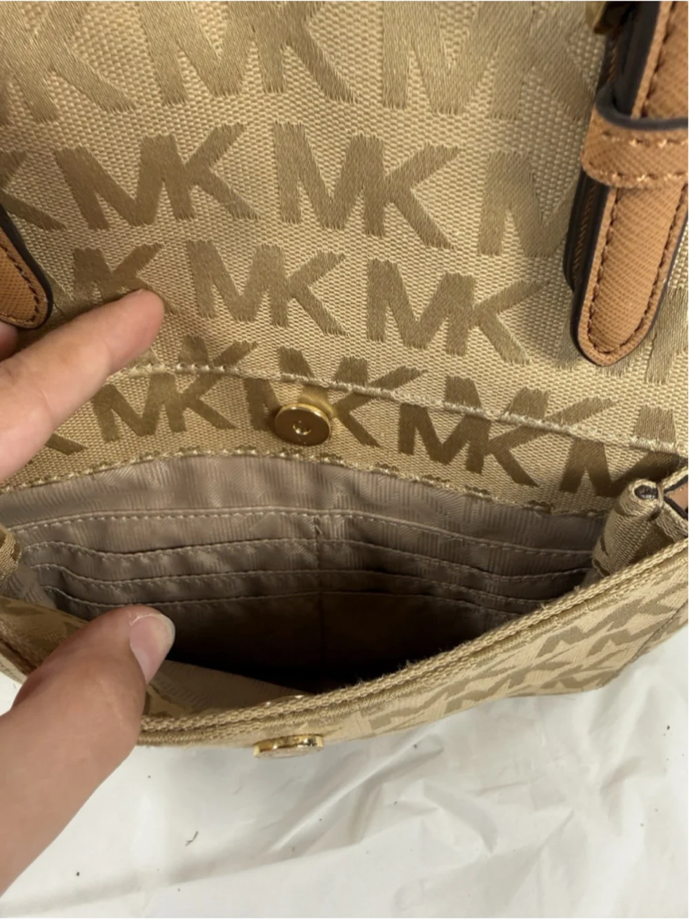 MICHAEL Michael Kors Jet Set Medium Snap Pocket Tote Bag